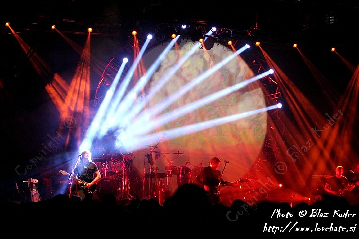 36_Brit_Floyd.jpg