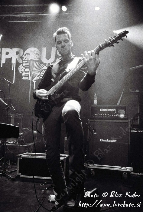 01_Leprous.jpg