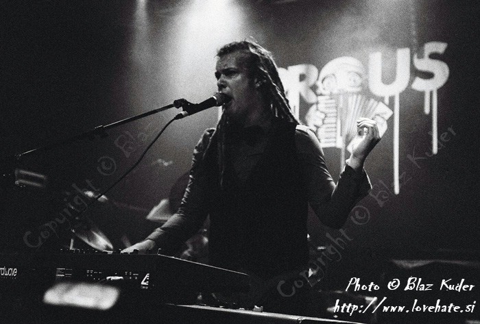 02_Leprous.jpg