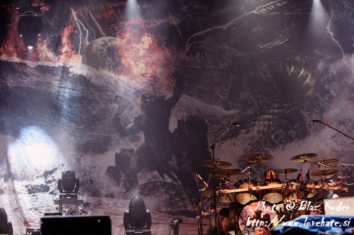 01_Amon_Amarth.jpg