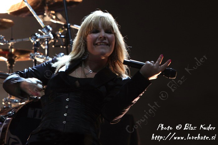 15_Nightwish.jpg