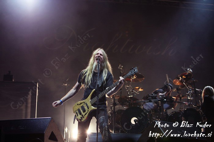 16_Nightwish.jpg