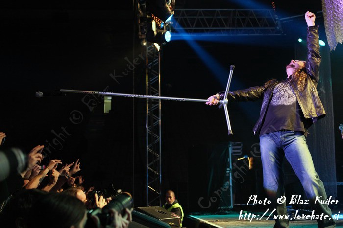 06_Dream_Theater.jpg