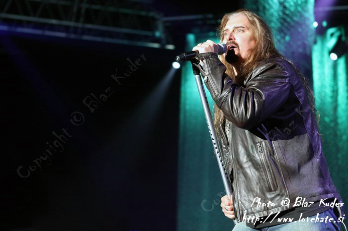 07_Dream_Theater.jpg