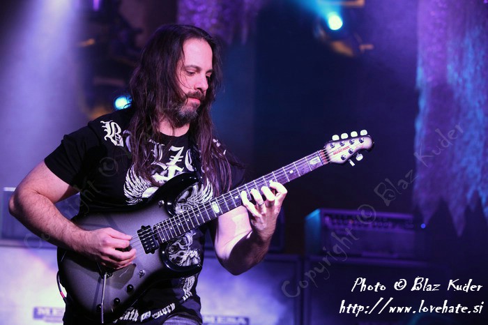13_Dream_Theater.jpg