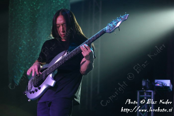 21_Dream_Theater.jpg