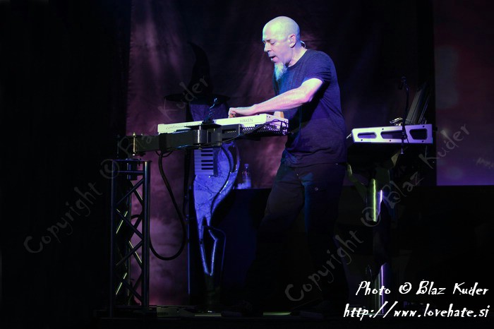 25_Dream_Theater.jpg